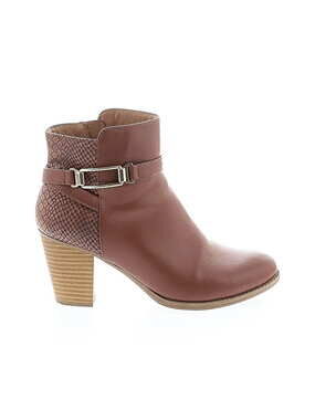 Eurosoft Sigourney Booties, Teak Brown color size 7.5